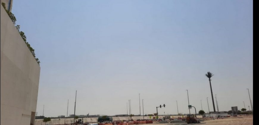 Nearby Lawn | Type Oren | Stand Alone | Single Row