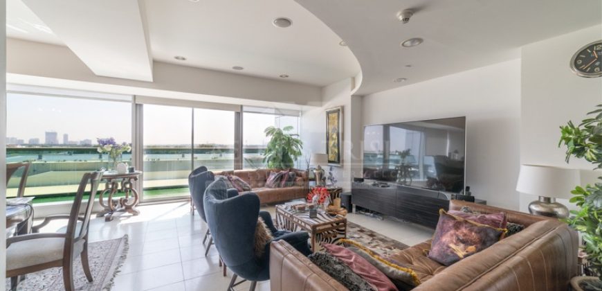 Luxury Living | 4 Bedroom Duplex | Big Balcony