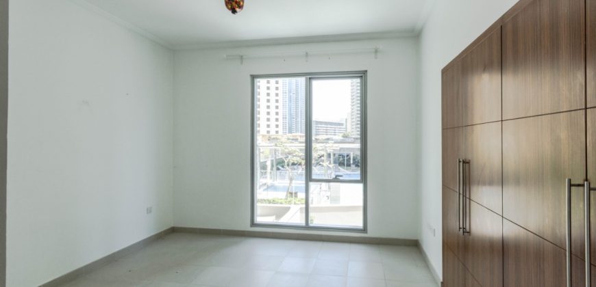 Spacious 2BHK | Huge Balcony | Chiller-Free