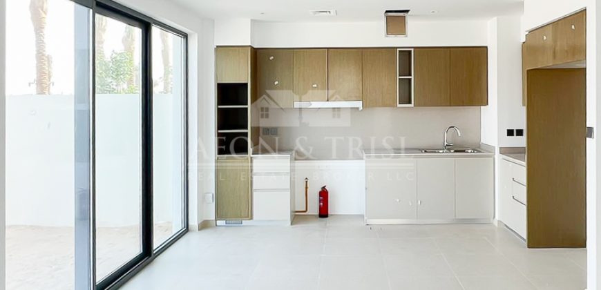 Brand New Townhouse | Modern Three Bedrooms.