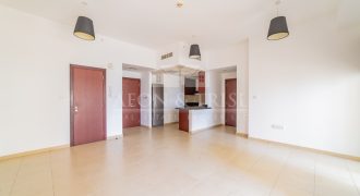 Spacious and Bright | Partial Sea View | Vacant