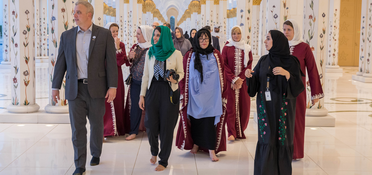 New Abaya 2020 Malay Clothing Turkey Islamic Woman Clothes Wholesale Dubai  Dress Kaftan Qatar Morocco Style Wholesale Arabic Women Dresses - China  Chiffon Abaya and Kaftan Dress price | Made-in-China.com