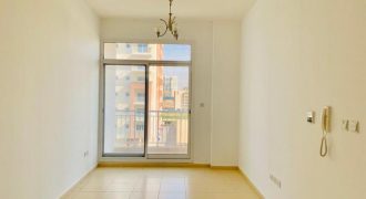 Large 1BR Apartment | Balcony | Open View