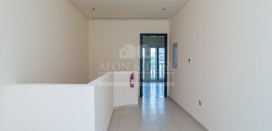Spacious Layout | upgraded 1 Bed | Townhouse  JVC