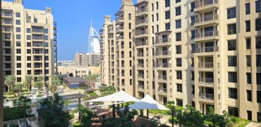 Facing Burj Al Arab and Pool | Fully Furnished Apt