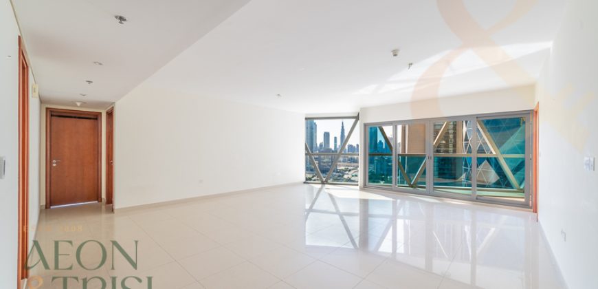 Exclusive | Burj Khalifa View | Vacant | Balcony