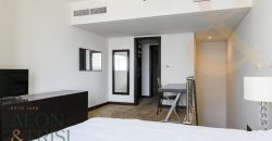 Duplex 1 Bedroom Furnished on Top Floor Lake View