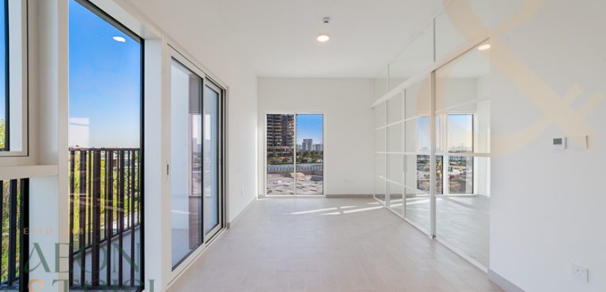 2BR Spacious Apartment | Golf View | Higher Floor