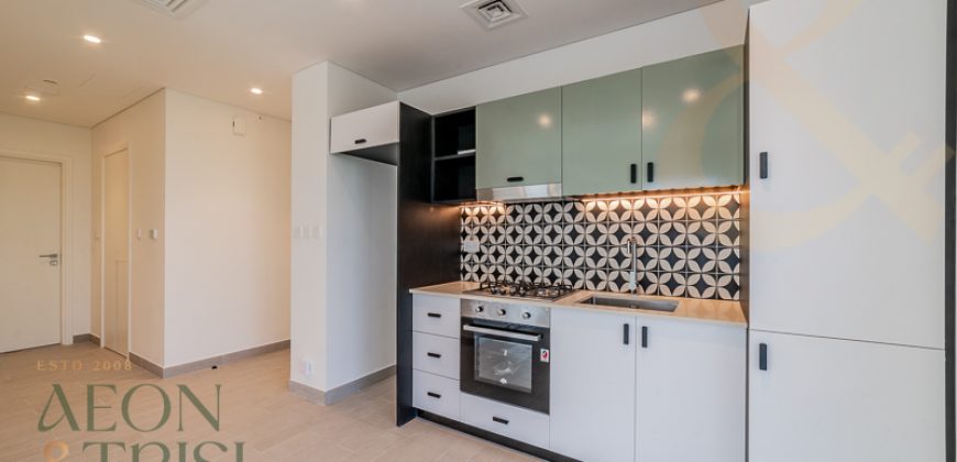 2BR Spacious Apartment | Golf View | Higher Floor