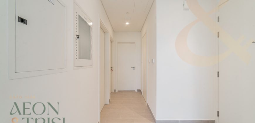 2BR Spacious Apartment | Golf View | Higher Floor