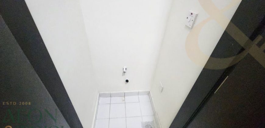 Large Balcony  | One-Bedroom Hall | Open View