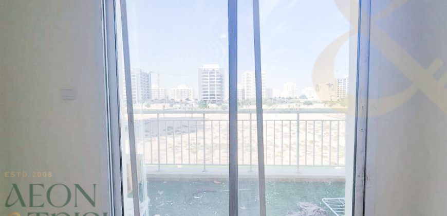 Large Balcony  | One-Bedroom Hall | Open View