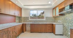 Upgraded | Brand New | With Pool Jacuzzi Gym BBQ