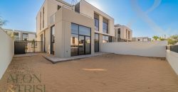 4Br+Maids | Opposite to the Park | Single Row