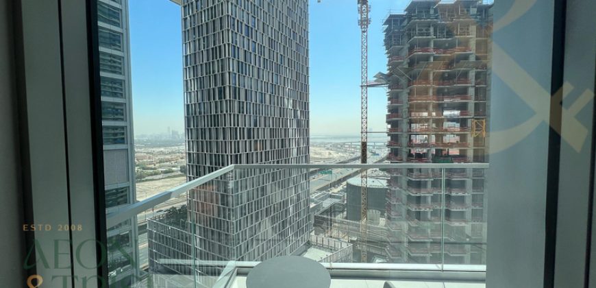 Modern 1-Bedroom Apartment | Vida Dubai Mall