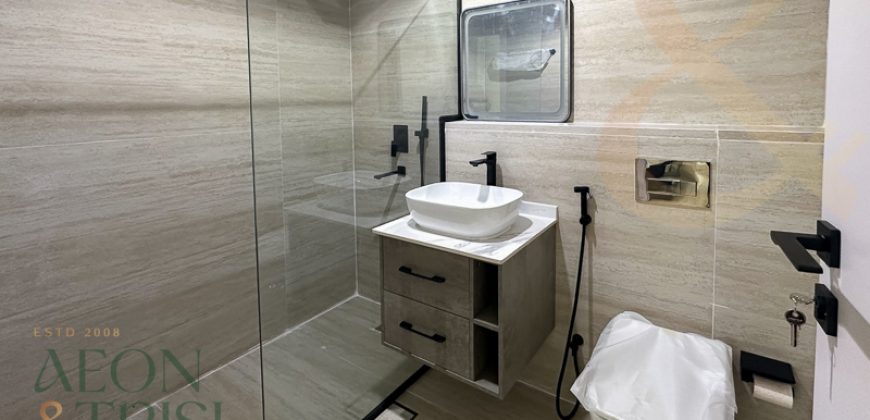 Fully Furnished | Upgraded | Sea View | Near Tram.