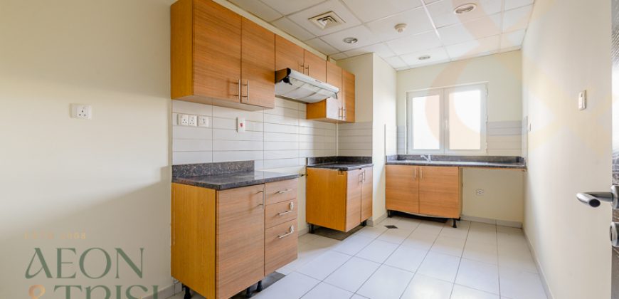 Beautiful Upgraded 3BR on Ground Floor with Garden
