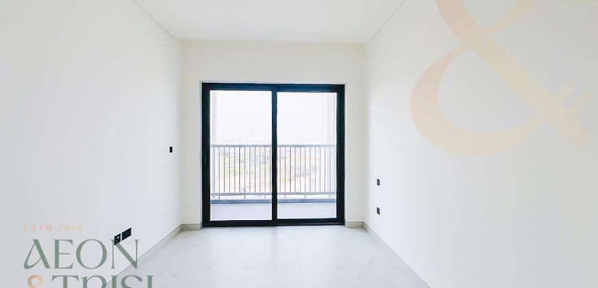 Prime Location | Stunning View | Ready to Move in