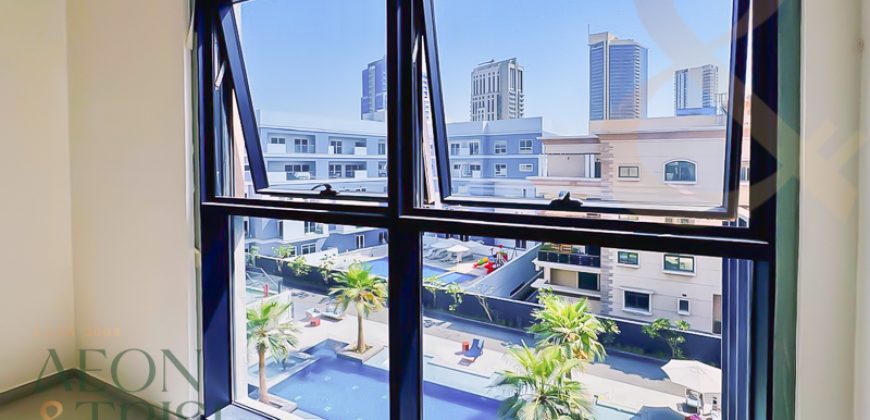 Spacious 1 Bedroom | Elegant Living | Pool View