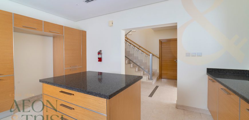 3 Bedroom Townhouse | Type A | Vacant | Spacious