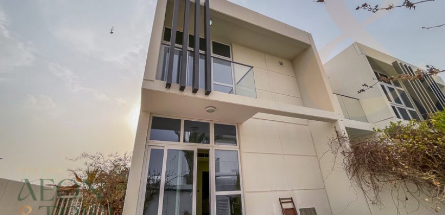 End Corner | 3 Bedroom | Bigger Plot | Vacant