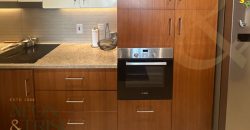 Rare 2 Bed Corner Unit | Great View and Space