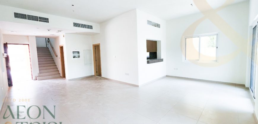 Single Row | 3BR+Maid | La Quinta-Private Garden