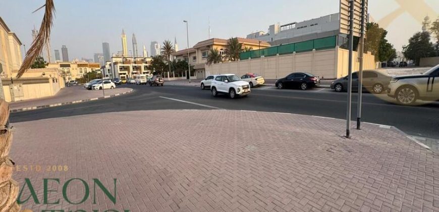 Excellent 4 bhk compound villa wasl road