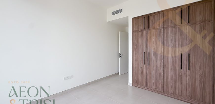 Single Row | Vacant | 3 BR + Maid | Genuine Resale