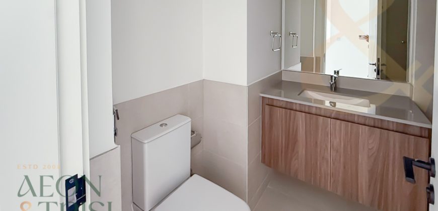 Single Row | Vacant | 3 BR + Maid | Genuine Resale