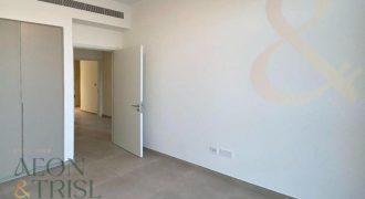 Prime Location | Close to Pool | Private Garden Prime Location | Close to Pool | Private Garden