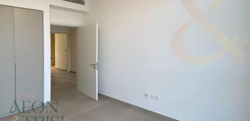 Prime Location | Close to Pool | Private Garden