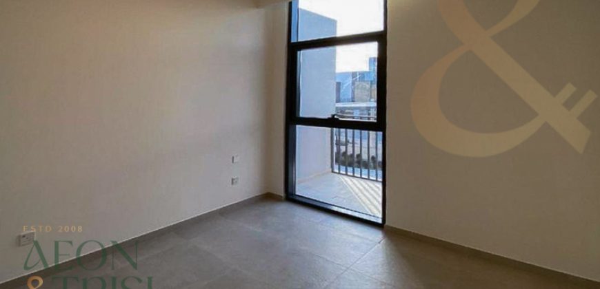 Prime Location | Close to Pool | Private Garden