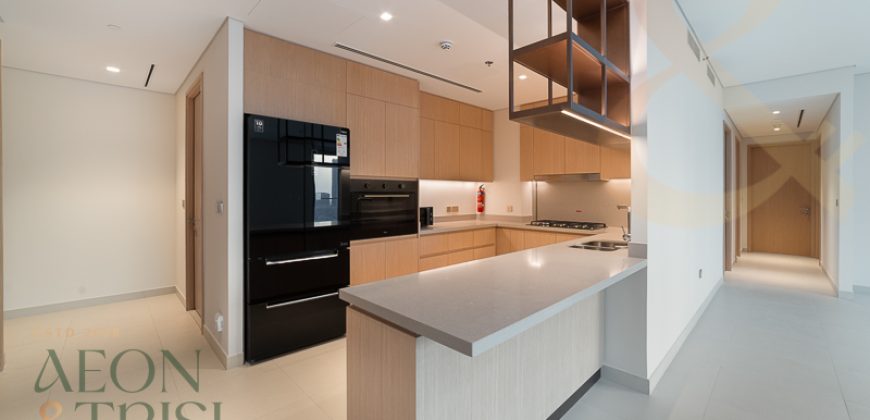 Burj khalifa view l Mid floor l Prime location