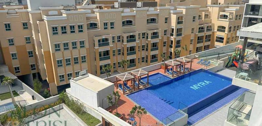 Vacant  | Pool view | Top Floor
