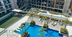 Vacant  | Pool view | Top Floor