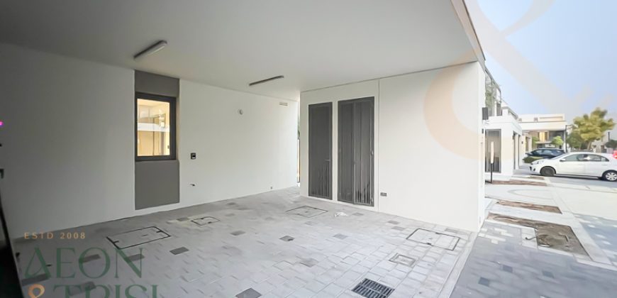 Fully Upgraded | Landscaped | Next To Amenities