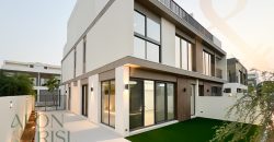 Fully Upgraded | Landscaped | Next To Amenities