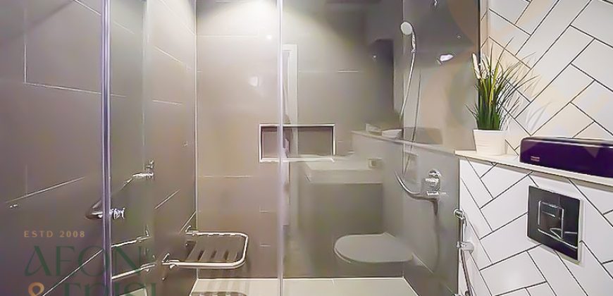 Modern large Stud | Prime Location | pool view