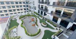 Modern large Stud | Prime Location | pool view